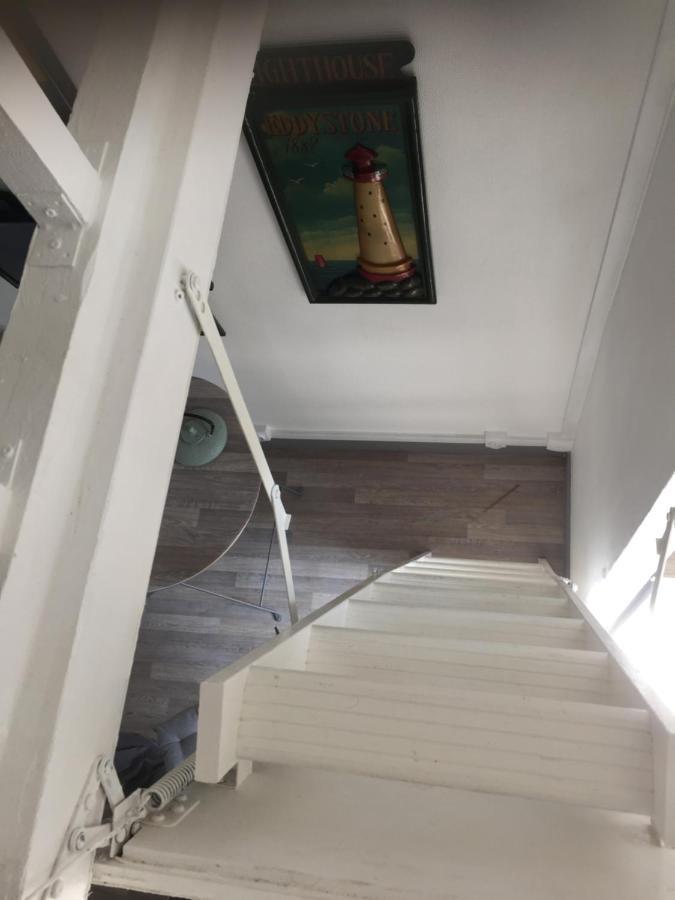 Studette Tiny House De L Eglise 12 M2 Apartment Ault Exterior photo
